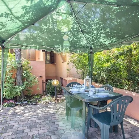 Il Ginepro E La Lantana Feriehus Sorso