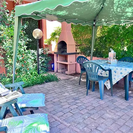 Il Ginepro E La Lantana *